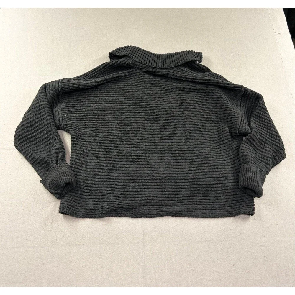 Free People Marlie Pullover sweater Knit V-neck collar Medium